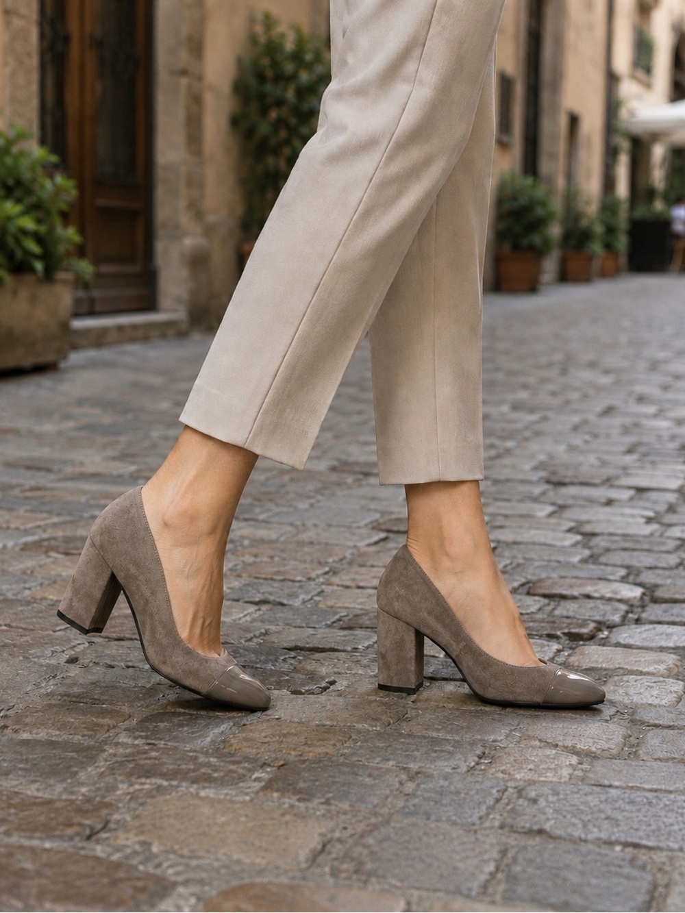 GEOX Feminine Women's Taupe Suede & Patent D'Orsay Heels SZ 5.5 Dancing Date EUC